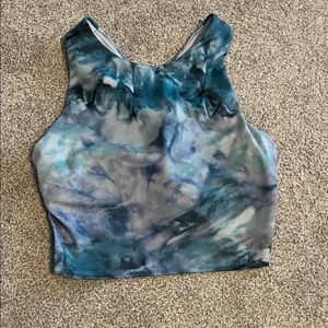 Athleta Conscious Crop